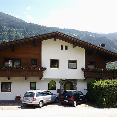 Apartment Alpin Aschau Im Zillertal المظهر الخارجي الصورة