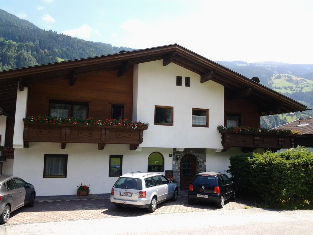 Apartment Alpin Aschau Im Zillertal المظهر الخارجي الصورة